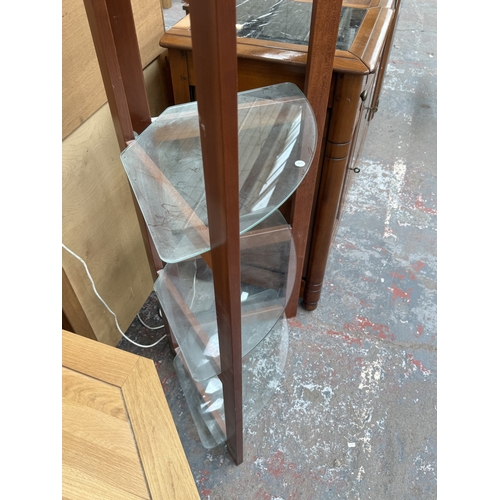 98 - A modern cherry wood and glass five tier corner shelving unit - approx. 172cm high x 58cm wide x 42c... 