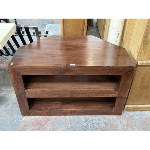 Lot 55        