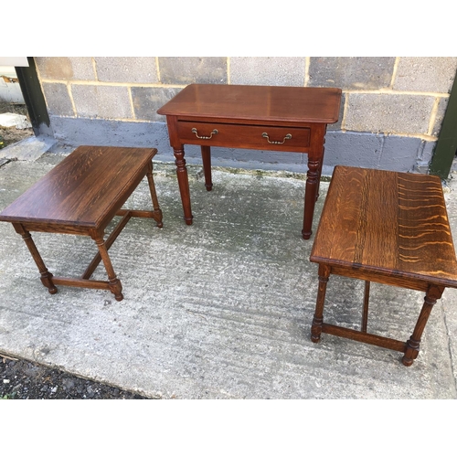 140 - A small mahogany side table together with a pair of oak occasional tables