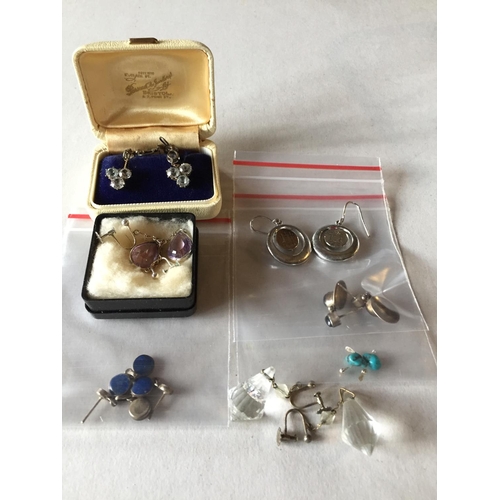 481 - Seven pairs earrings
