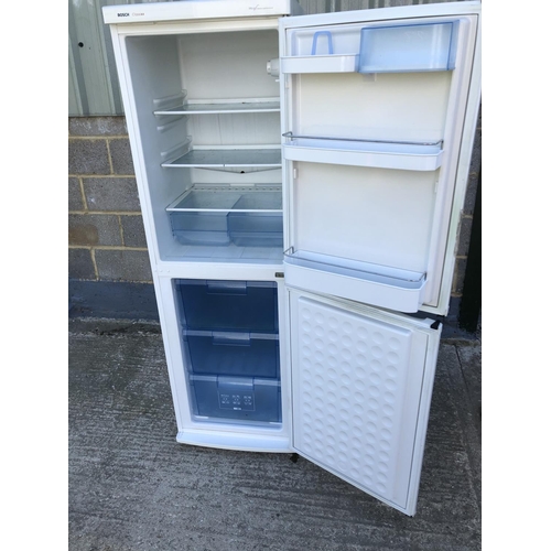 25 - A bosch fridge freezer