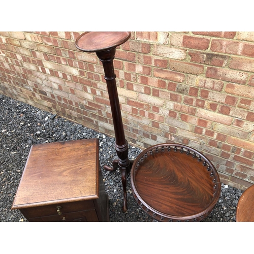 34 - Four pieces mahogany furniture, a coat purdonium, sewing table, torchere and gallery top occasional ... 