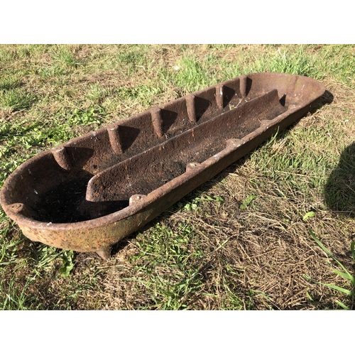 13 - A cast iron pig feed trough 105x30