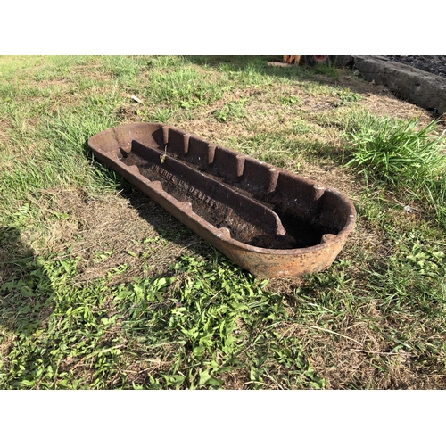 13 - A cast iron pig feed trough 105x30