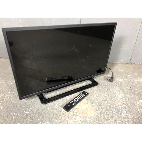 61 - Toshiba Tv with remote