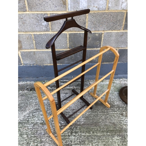 102 - A oak valet stand, airer and standard lamp