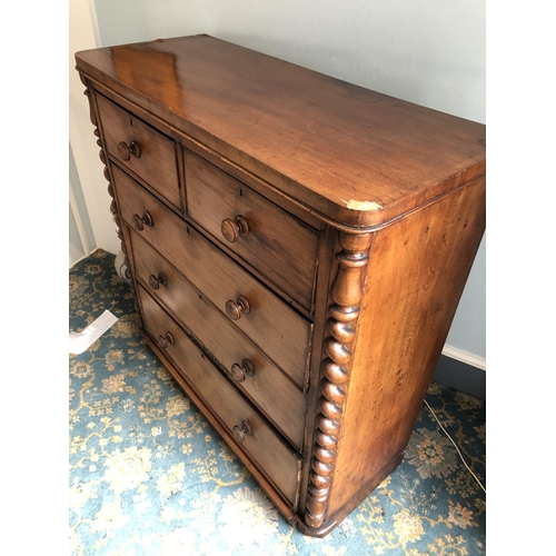 256 - A Victorian Mahogany chest of five drawers 110x46x120