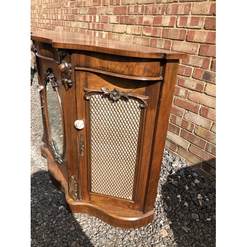 363 - A Victorian mahogany chiffonier with mirror and fretwork doors