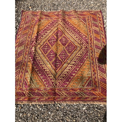 375 - A gold patterned Gazak rug 125x166