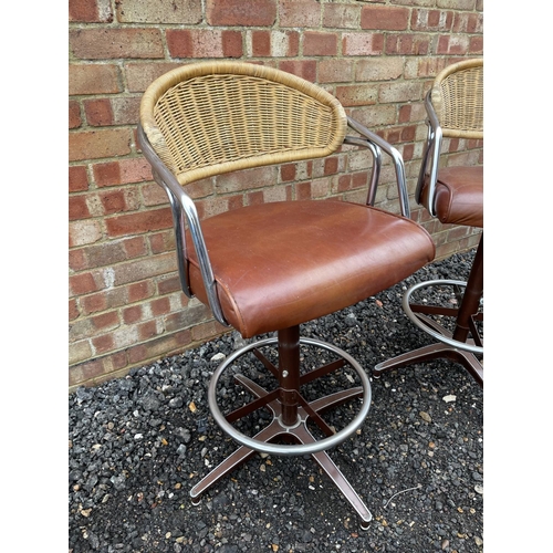 143 - A pair of late 20th century MCM bar stools by samsonite