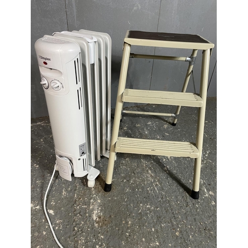 15 - Dimplex heater and folding steps