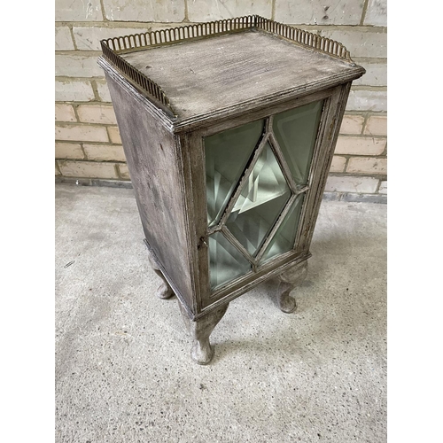171 - Grey painted cabinet with a gallery back and bevelled glass