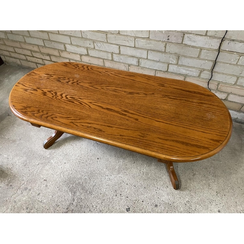 176 - A French style oak coffee table
