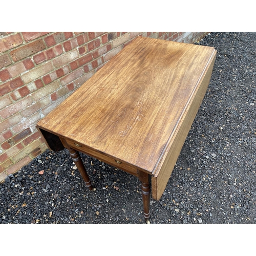 241 - A Victorian mahogany Pembroke table with a single drawer