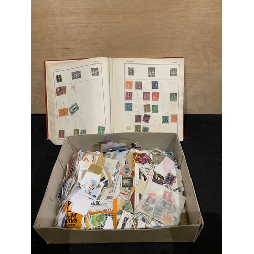 465 - Approx 3000 loose stamps, some early and Vintage stamp album