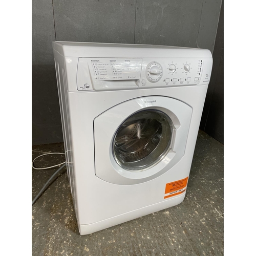 64 - A hotpoint washing machine