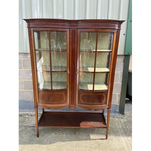 1 - An Edwardian mahogany double bow fronted display cabinet with satin wood inlay, 114 x 45 x 157cm