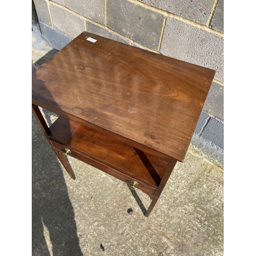 28 - A Victorian mahogany single drawer side table 56x40x78