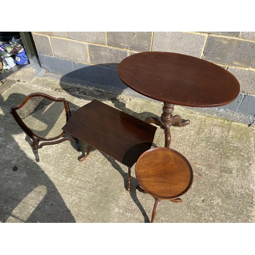 38 - A Victorian mahogany oval snap top table (af) together with two mahogany occasional tables and a swi... 