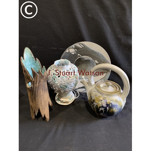 1062 - Studio pottery tree stump vase, kettle, platter and lamp