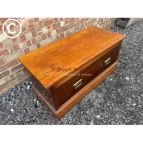 167 - An edwardian mahogany single drawer window seat