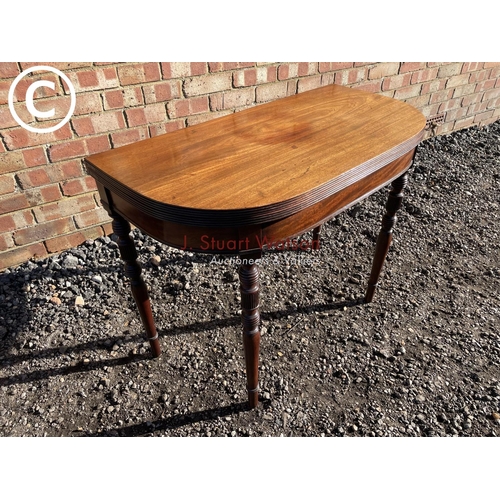 190 - A early Victorian mahogany fold over tea table