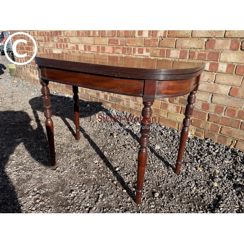 190 - A early Victorian mahogany fold over tea table