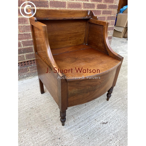 316 - A Victorian mahogany commode