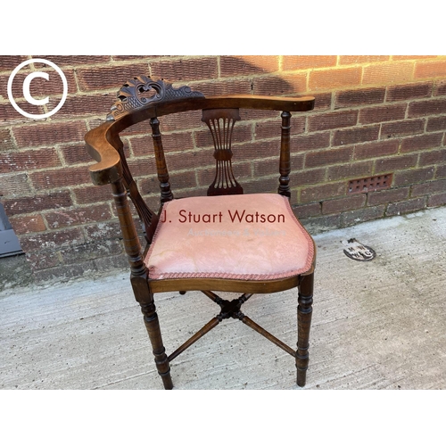 323 - A mahogany corner chair