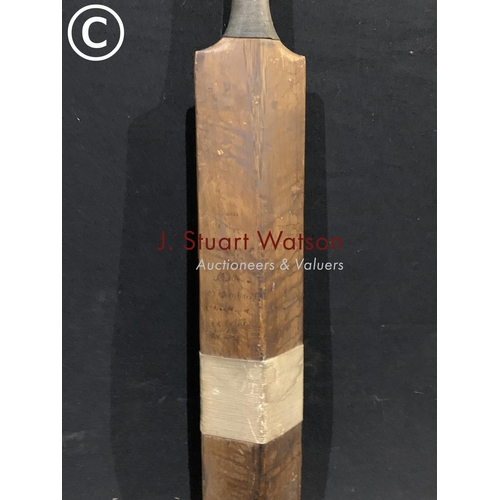 565 - Vintage cricket bat with signatures on reverse