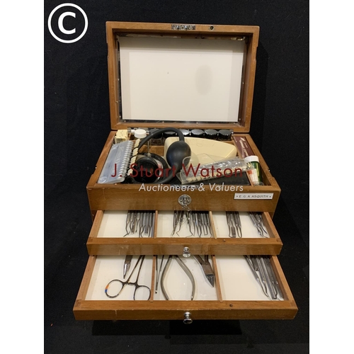 587 - Dentist cabinet and contents, 40 x 33 x 23cms