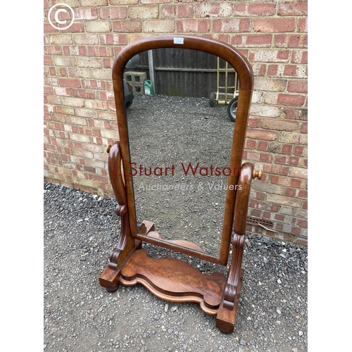 226 - A Victorian mahogany cheval swing mirror