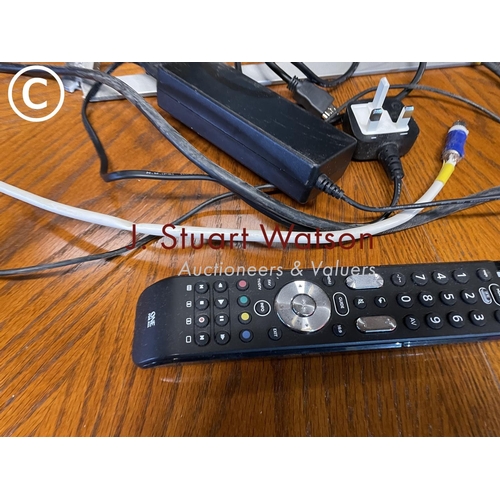 375 - A Sony tv with remote AF TO BASE with