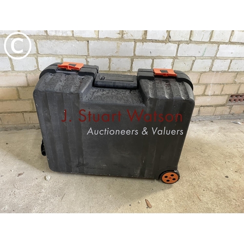 201 - A worx cordless electric tool kit in trolley case