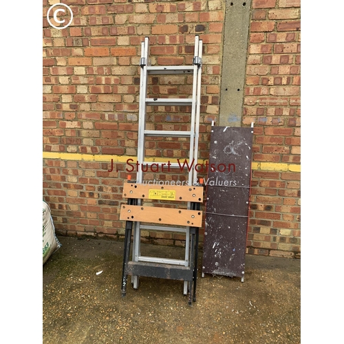 430 - Aluminium Youngman 100 extending ladder, platform and work mate