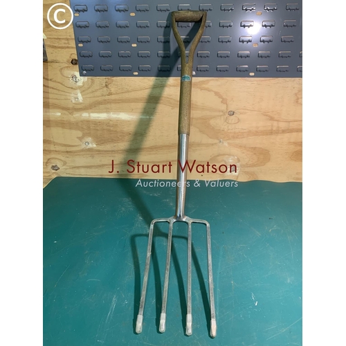 449 - New Stainless steel Garden fork