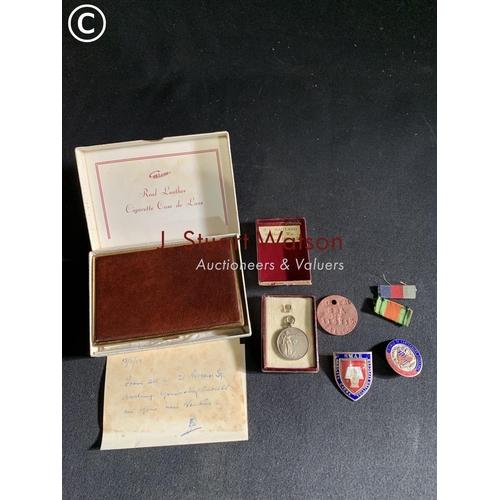 543 - Real leather cigarette case boxed, 2 badges and medallion