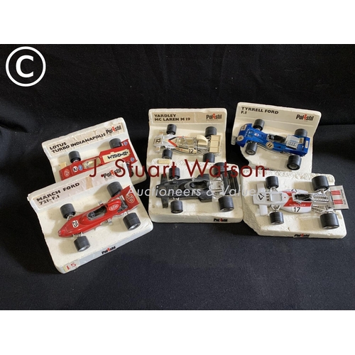 712 - Six Polistil model racing cars