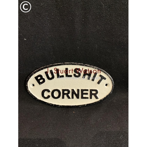 795 - Cast iron Bullshit Corner Sign diameter 16 cms