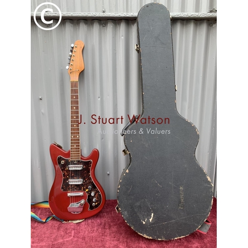 558 - Unmarked electric guitar and hardcase