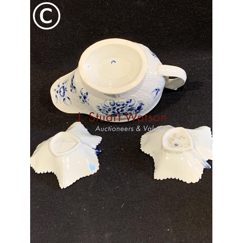 737 - Pair of early blue and white pickle dishes,  diameter 8.5 cms and cream jug