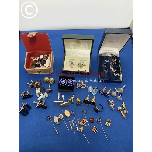 869 - Collection of gents cuff links and studs including one pair of Silver and enamel