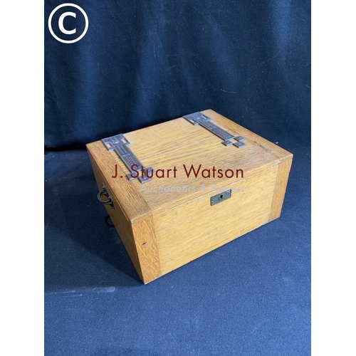 917 - Macintosh style fitted oak workbox 28 x 23 x 13 cms