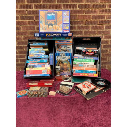 986 - Three vintage Tucks puzzles, large quantity of games and puzzles (in 3 crates)