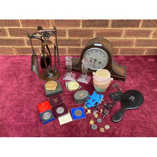 990 - Mantel clock, Companion set, Sylvac vase, two compacts and 1951 Festival of Britain Crown