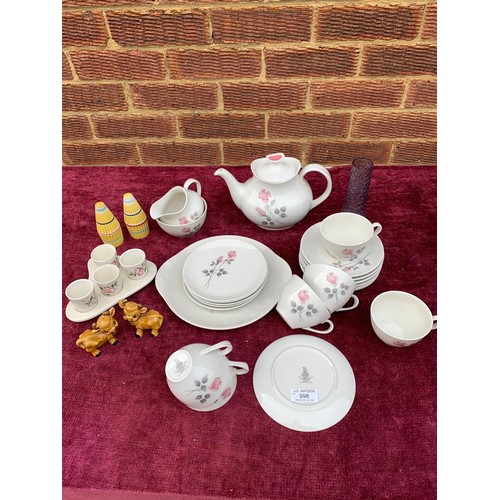 998 - Royal Doulton 22 piece Pillar Rose Tea Set, egg cruet, two cruets and grey glass vase