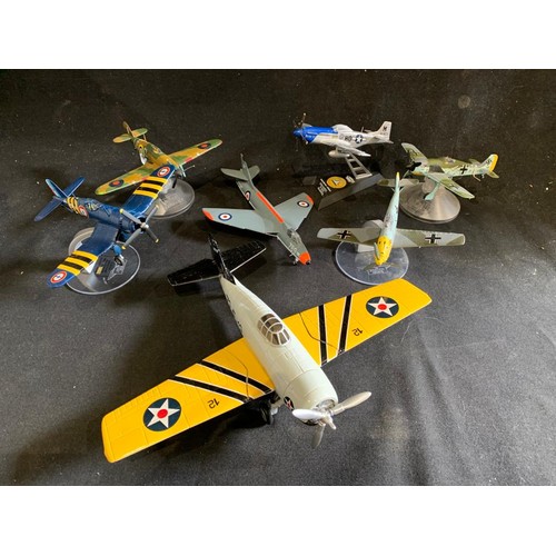 894 - Seven unboxed model planes