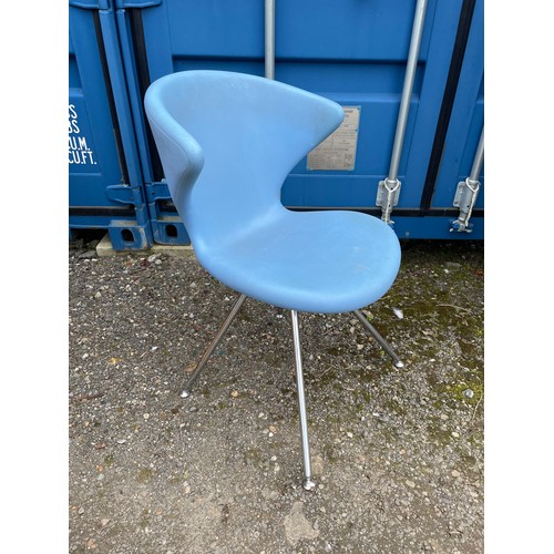 300 - An Italian designer Tonon chair