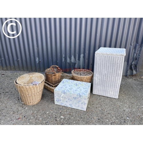 36 - Loom box, basket ware and stationery  boxes