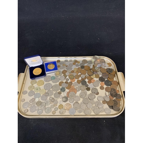 579 - Tray of assorted coins